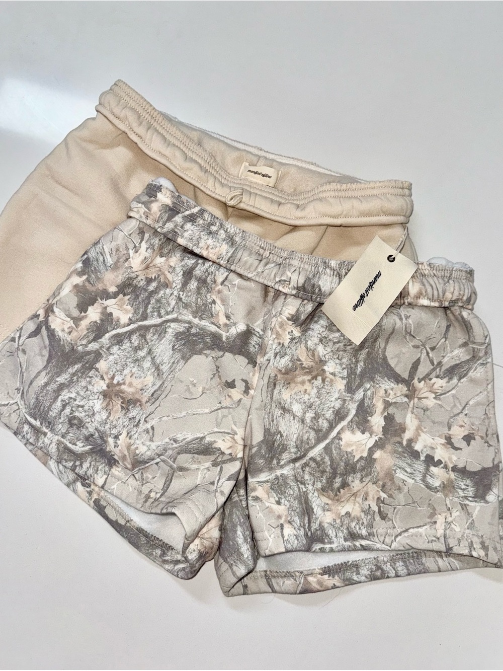 Camo and Ivory short set NWOT